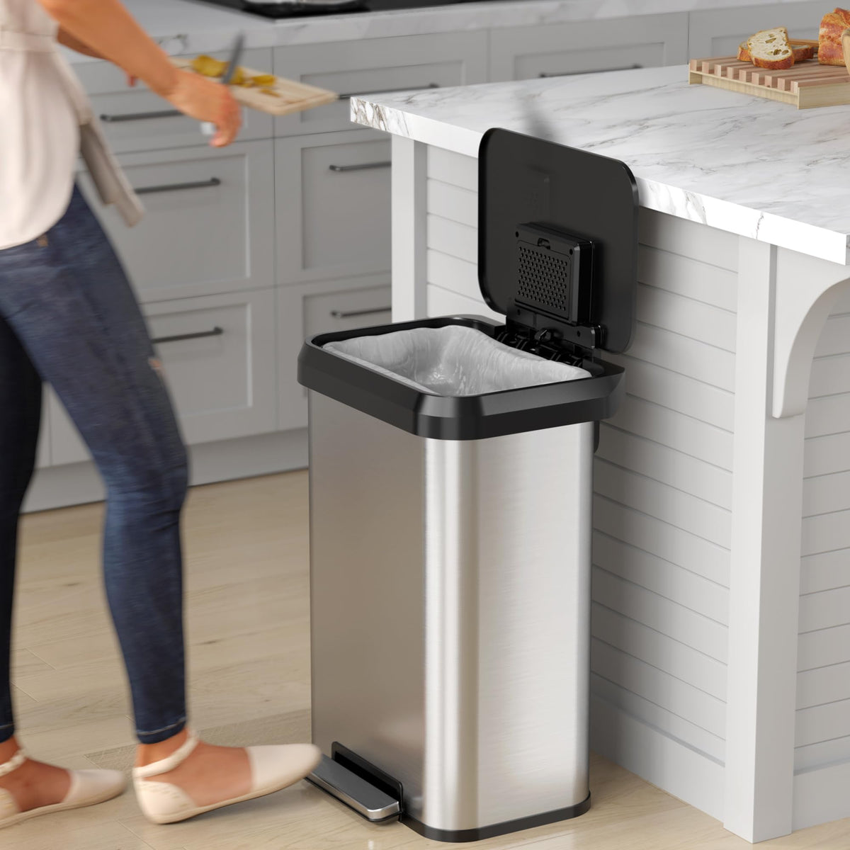 13.2 Gallon Stainless Steel Kitchen Trash Can Q571
