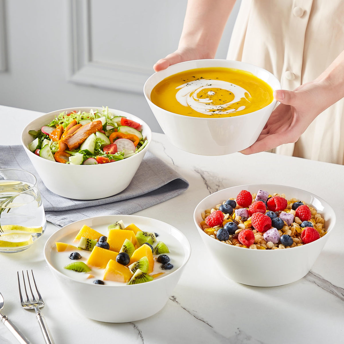 35 OZ Soup Bowls, 48 OZ Pasta Bowls X8723